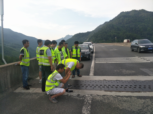 12_副本.jpg 12_副本.jpg