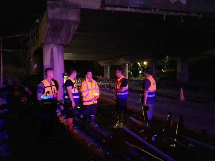 IMG_1379.JPG IMG_1379.JPG