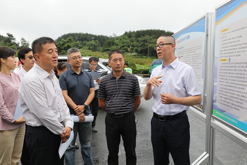 HI4A2663.JPG HI4A2663.JPG