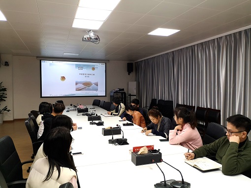 绵九公司团委组织学习《集团团委学习资料汇编第三期》情况汇报.jpg 绵九公司团委组织学习《集团团委学习资料汇编第三期》情况汇报.jpg