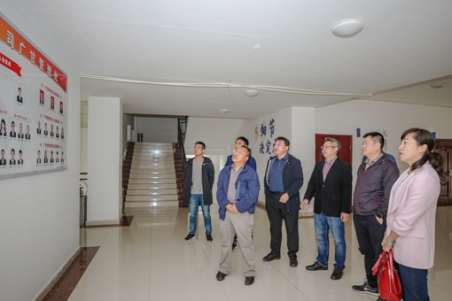 DZ3A4877_副本.jpg DZ3A4877_副本.jpg