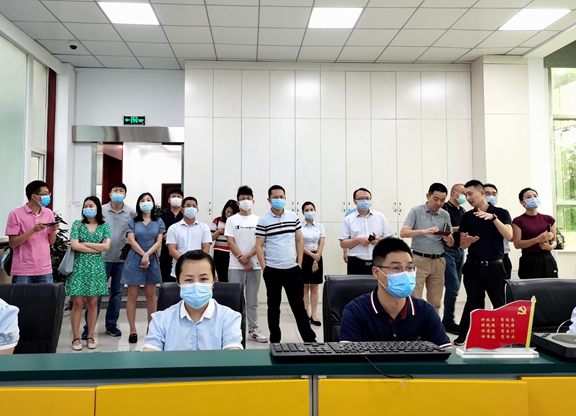 20200707深圳高速公路股份有限公司一行赴成都绕城高速交流学习智慧高速系统平台开元棋牌__副本.jpg 20200707深圳高速公路股份有限公司一行赴成都绕城高速交流学习智慧高速系统平台开元棋牌__副本.jpg