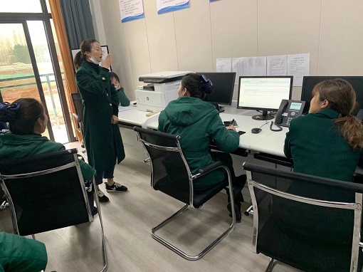 绵九公司开展“爱学习,我先做”监控业务培训-2.jpg 绵九公司开展“爱学习,我先做”监控业务培训-2.jpg