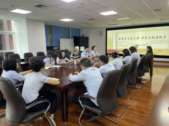 比赛(小).jpg 比赛(小).jpg