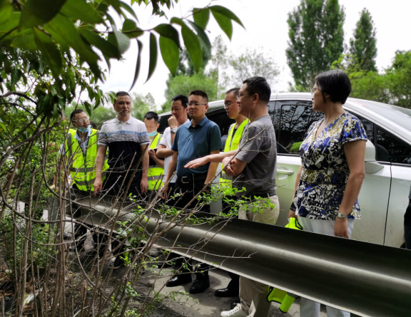 no177-成南公司召开汛期安委会现场办公工作会(罗伊铁).jpg no177-成南公司召开汛期安委会现场办公工作会(罗伊铁).jpg