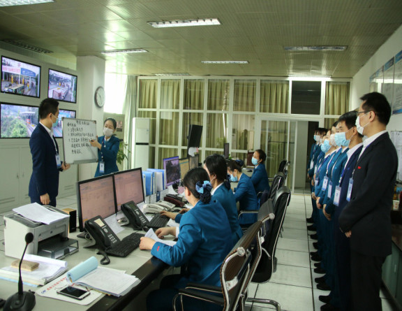 no121-成南公司组织开展突发事件应急预案演练(郑华).jpg no121-成南公司组织开展突发事件应急预案演练(郑华).jpg