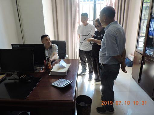 广南公司纪委书记李永富带队到基层开展“不忘初心、牢记使命”主题教育专题调研活动1.JPG 广南公司纪委书记李永富带队到基层开展“不忘初心、牢记使命”主题教育专题调研活动1.JPG