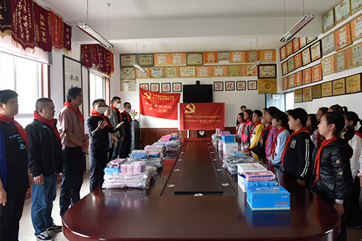 未标题-12.jpg 未标题-12.jpg