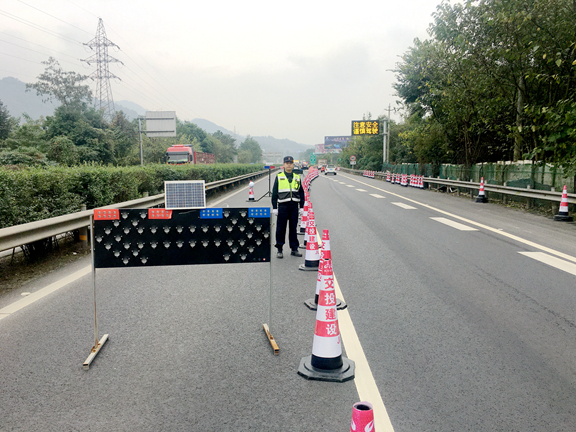 20201104川西公司全力保障都汶高速都映段紫坪铺、龙溪隧道病害处治工程顺利推进_副本.jpg 20201104川西公司全力保障都汶高速都映段紫坪铺、龙溪隧道病害处治工程顺利推进_副本.jpg