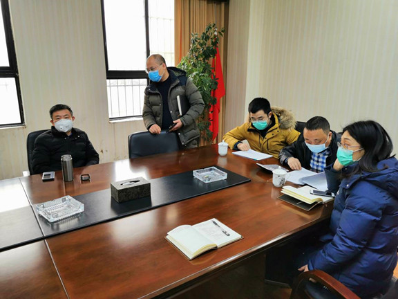 广南公司纪委加强监督检查 打赢疫情防控狙击战1.jpg 广南公司纪委加强监督检查 打赢疫情防控狙击战1.jpg