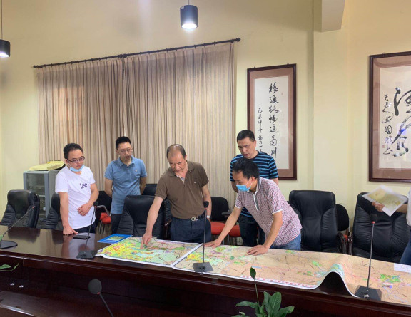 no170-川高公司监事会主席冯兵一行到成南公司调研指导工作1.jpg no170-川高公司监事会主席冯兵一行到成南公司调研指导工作1.jpg