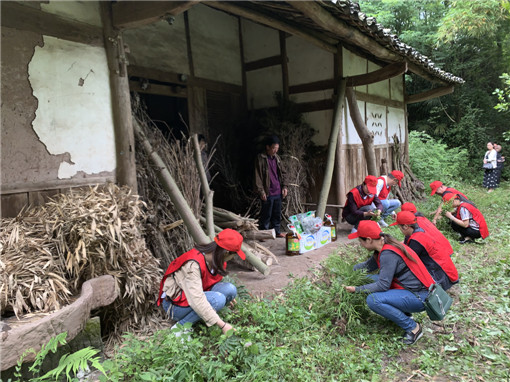 C:\Users\Administrator\Desktop\粽情端午 欢度佳节\IMG_1356 - 万能看图王_副本.jpg C:\Users\Administrator\Desktop\粽情端午 欢度佳节\IMG_1356 - 万能看图王_副本.jpg