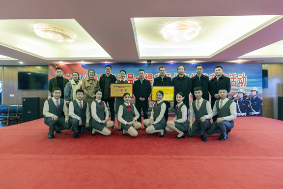 竞赛获奖.jpg 竞赛获奖.jpg