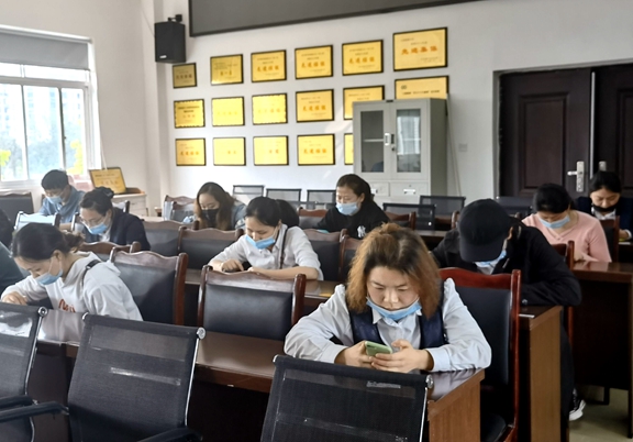 20210331川西公司组织开展2021年度收费员星级评定业务考试_副本.jpg 20210331川西公司组织开展2021年度收费员星级评定业务考试_副本.jpg