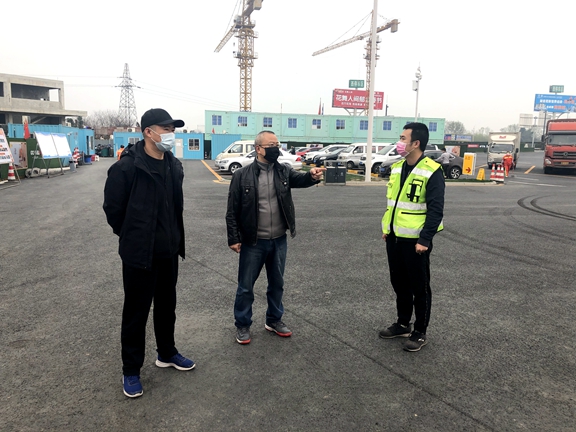 20200301川西公司党委委员、副总经理孙彬赴成都绕城高速检查指导检查防疫防控和安全生产工作_副本.jpg 20200301川西公司党委委员、副总经理孙彬赴成都绕城高速检查指导检查防疫防控和安全生产工作_副本.jpg