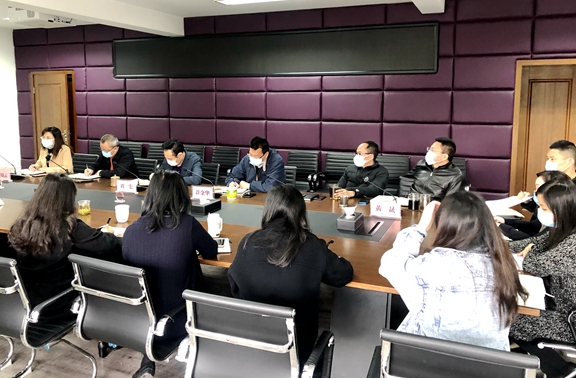 20200331川西公司召开高速公路转型发展组织架构改革交流会 (2)_副本.jpg 20200331川西公司召开高速公路转型发展组织架构改革交流会 (2)_副本.jpg