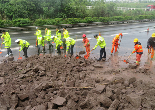 C:\Users\Administrator\Desktop\广安管理处成功开展2019年一路三方汛期边坡垮塌突发事件应急抢险演练活动\广安管理处成功开展2019年一路三方汛期边坡垮塌突发事件应急抢险演练活动\IMG_8685_副本.jpg C:\Users\Administrator\Desktop\广安管理处成功开展2019年一路三方汛期边坡垮塌突发事件应急抢险演练活动\广安管理处成功开展2019年一路三方汛期边坡垮塌突发事件应急抢险演练活动\IMG_8685_副本.jpg