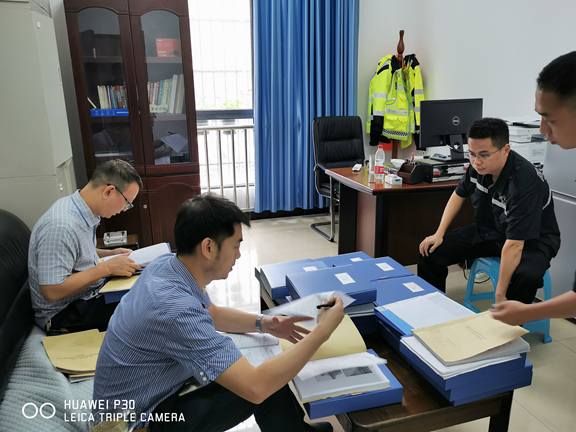 2-200F3102F0E2.jpg 2-200F3102F0E2.jpg