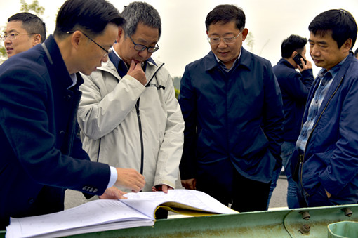 51011.20王孝国总经理调研5_副本.jpg 51011.20王孝国总经理调研5_副本.jpg