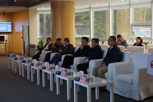 DSC02442.jpg DSC02442.jpg