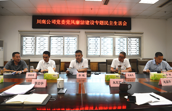 2-200HQ64402V7.jpg 2-200HQ64402V7.jpg