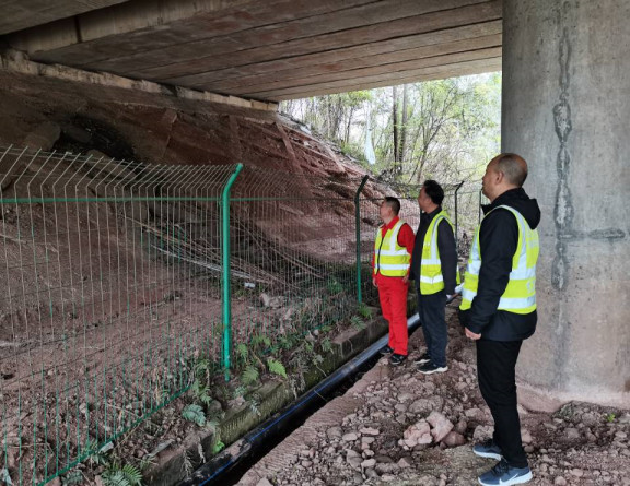 no132-成南公司开展拉网式汛前安全隐患排查治理工作.jpg no132-成南公司开展拉网式汛前安全隐患排查治理工作.jpg