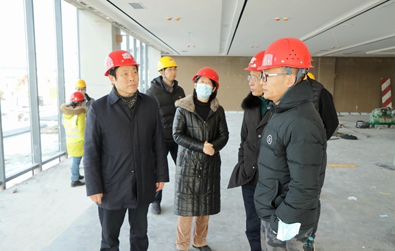 20210111川西公司党委书记、董事长刘宏调研督导成都绕城高速重点工程项目进展 (2)_副本.jpg