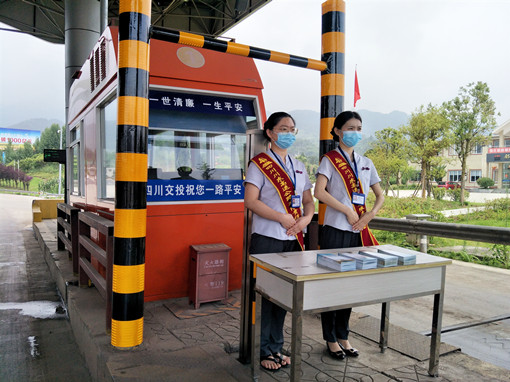 c88cefcb7bd457f598e0ac12831f1e7_副本.jpg c88cefcb7bd457f598e0ac12831f1e7_副本.jpg