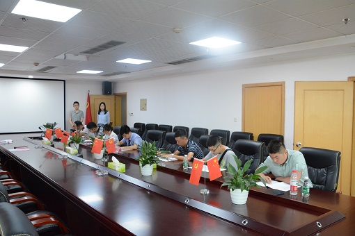 DSC_7050.JPG DSC_7050.JPG