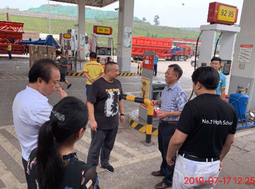 2-1ZG9105Zb14.jpg 2-1ZG9105Zb14.jpg