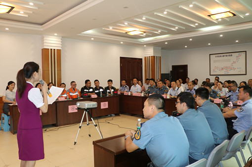 C:\Users\Administrator\Desktop\IMG_7863_副本.jpg C:\Users\Administrator\Desktop\IMG_7863_副本.jpg