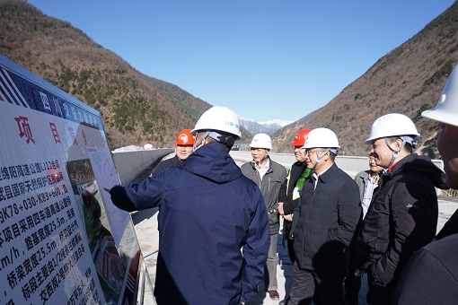 绵九公司党委副书记、总经理傅舰锋到平武调研指导工作.jpg 绵九公司党委副书记、总经理傅舰锋到平武调研指导工作.jpg