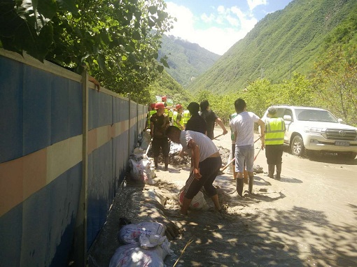 履行新使命 抗洪当先锋 1.jpg 履行新使命 抗洪当先锋 1.jpg