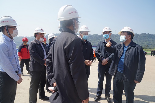 四川省副省长杨洪波调研仁沐公司疫情防控及复工复产情况 33.jpg