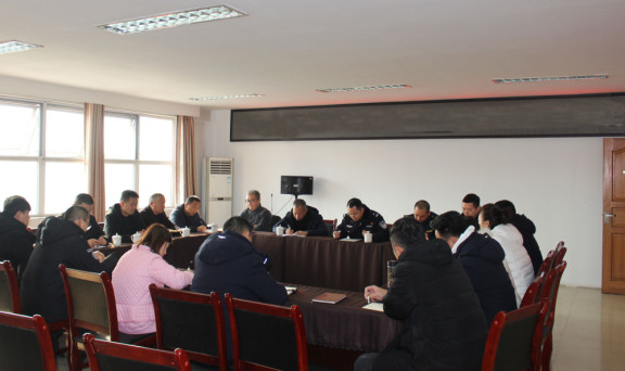 no27-成南公司联合高交执法部门召开春运春节一路四方工作协调会(王然).jpg no27-成南公司联合高交执法部门召开春运春节一路四方工作协调会(王然).jpg