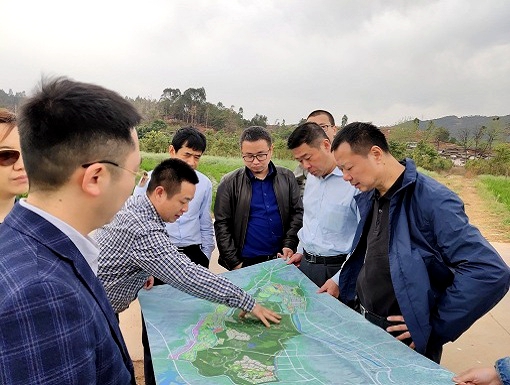 1554273113268561.jpg 2019.04.02川高公司监事会主席何刚一行实地调研会理特色小镇项目 - 副本.jpg