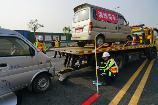 no343-成南公司成功举办2019年路维清障技能竞赛暨应急救援演练2(王焯).JPG no343-成南公司成功举办2019年路维清障技能竞赛暨应急救援演练2(王焯).JPG