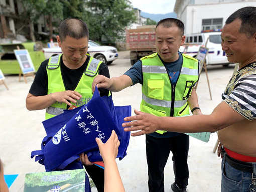 D5FDE37A27271ED0F11C5B2531891D90_副本.png D5FDE37A27271ED0F11C5B2531891D90_副本.png