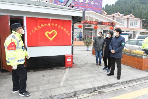 DSC_0206.jpg DSC_0206.jpg