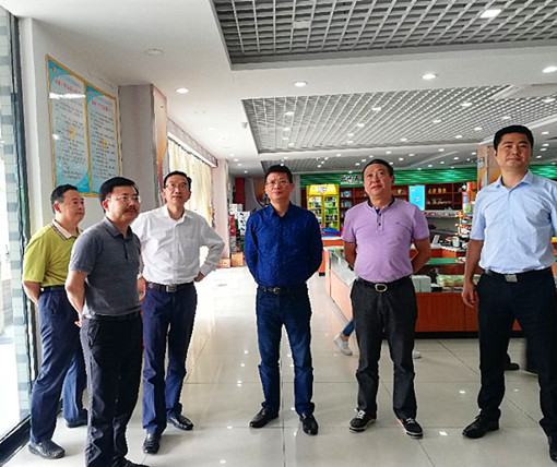 川高公司党委委员、副总经理张洪春一行赴广南公司调研.jpg 川高公司党委委员、副总经理张洪春一行赴广南公司调研.jpg