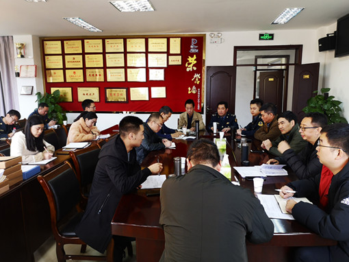 “冬季”专项暗查暗访组检查丽攀公司安全生产工作_副本.jpg “冬季”专项暗查暗访组检查丽攀公司安全生产工作_副本.jpg