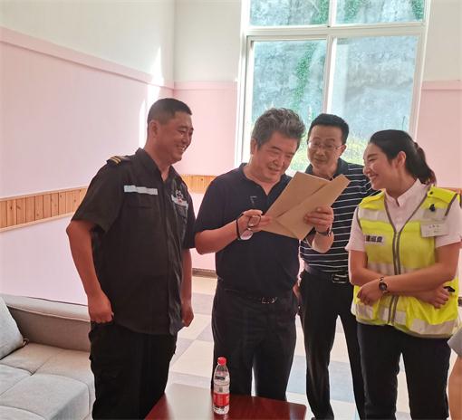 FE58755654F5484CBB29ACC4F351FD0B.jpg FE58755654F5484CBB29ACC4F351FD0B.jpg