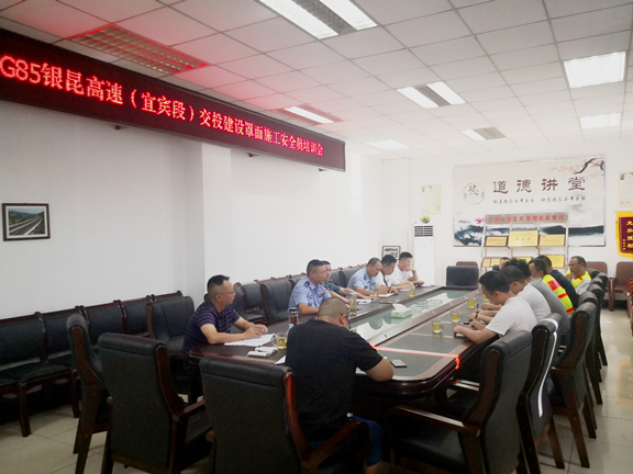 2-200I01GU5634.jpg 2-200I01GU5634.jpg