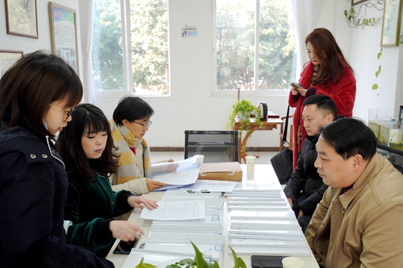 20200120川西公司开展职工小家检查考核工作 (1)_副本.jpg