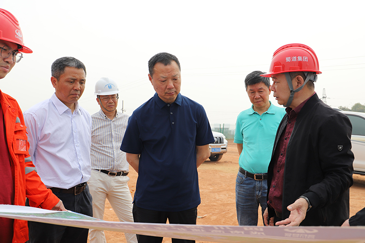 川高公司党委书记、董事长何刚调研成南扩容项目成都入城复线段项目开元棋牌750.jpg