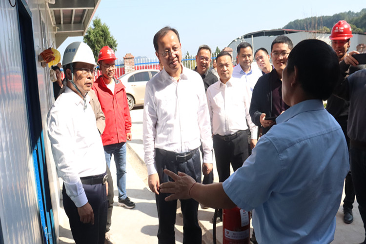 交通部公路局副局长周荣峰调研开梁高速项目开元棋牌.doc (2)_副本.jpg