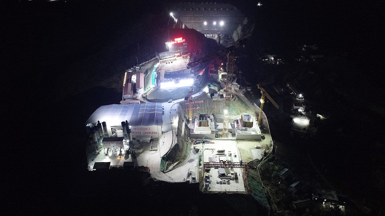 84e1d832a71dfc2345163a18aec05a5 - 副本.jpg