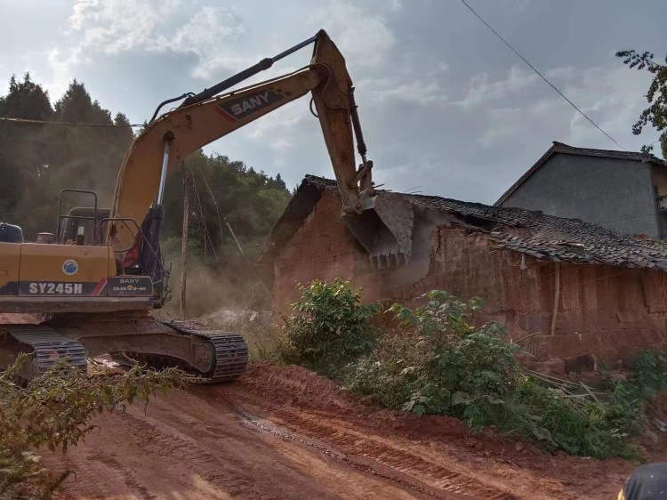 小桥村拆除5户_副本.jpg