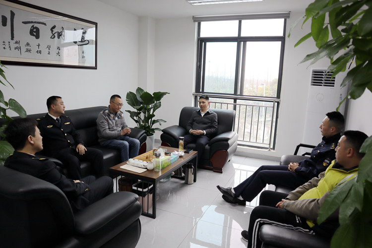 20230228 川西公司稽查监控中心党支部组织开展2023年谈心谈话及查摆问题专题座谈会 (2)_副本.jpg