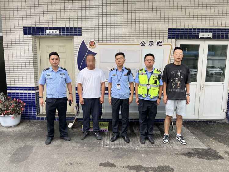 20240723 川西公司“一路四方”严厉打击冲关逃费行为驾驶员已被公安机关治安处罚 (1)_副本.jpg